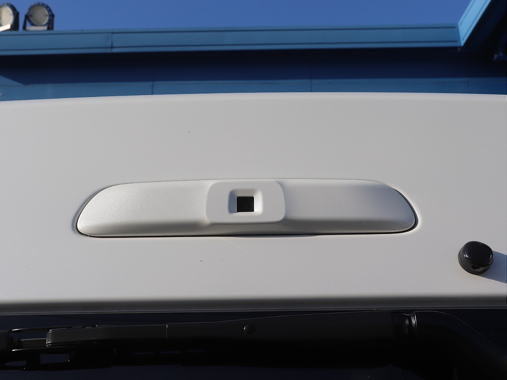 トヨタ ハイエースバン(10枚目)