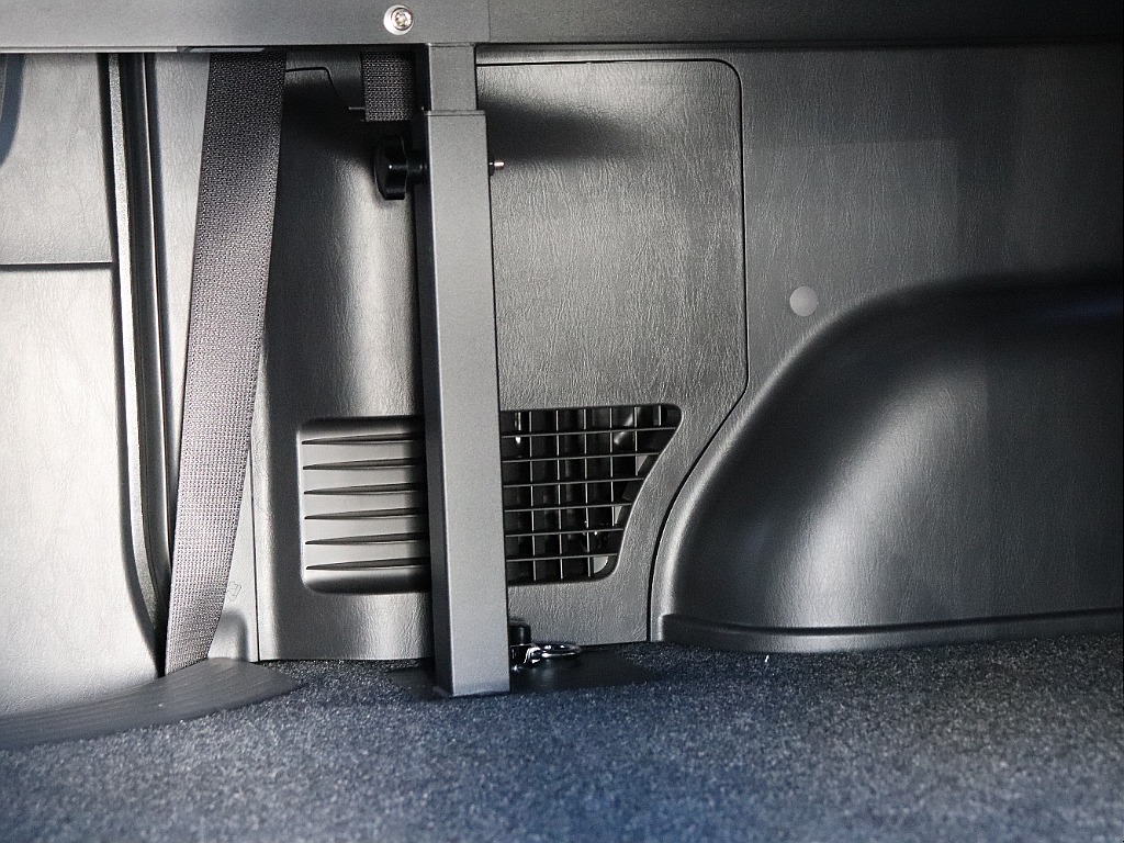 高さ調整可能です♪