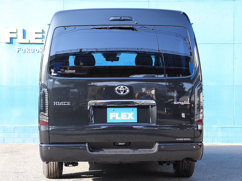 ハイエース福岡店は九州エリア最大級の取り扱い台数を誇る専門店です！キャンピングも取り扱い有り！