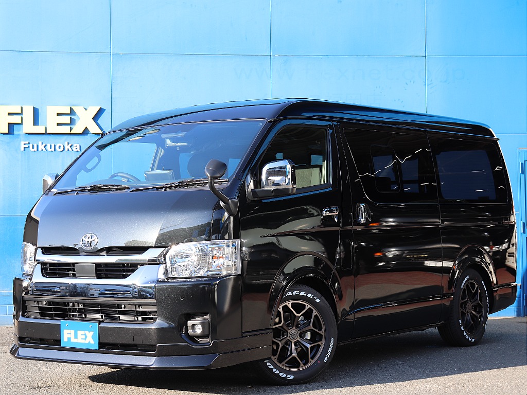 新車８型福岡店に入庫！ベッドキット設置で車中泊も◎