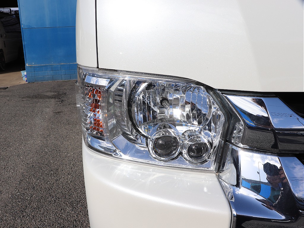 ハイエースの事なら専門店のフレックス福岡店へ！　現金を減らしにくいローン購入や、経費が使える法人様にぴったりのリースなどハイエースライフを始めるお手伝いを致します！