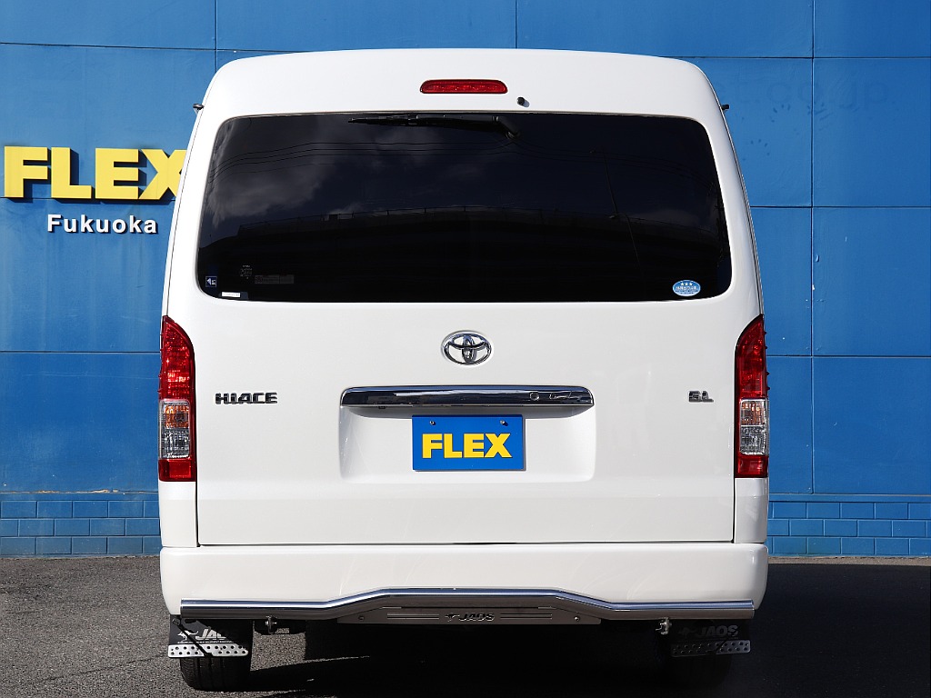 ハイエースの事なら専門店のフレックス福岡店へ！　現金を減らしにくいローン購入や、経費が使える法人様にぴったりのリースなどハイエースライフを始めるお手伝いを致します！