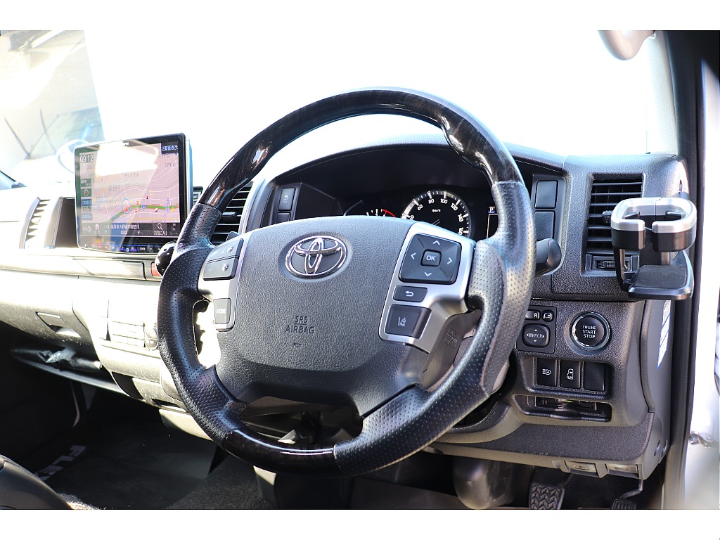 トヨタ ハイエース(35枚目)