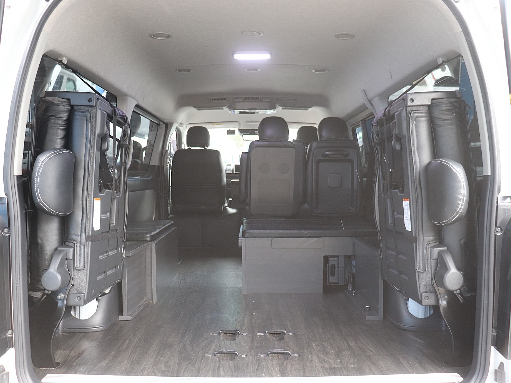 トヨタ ハイエース(17枚目)