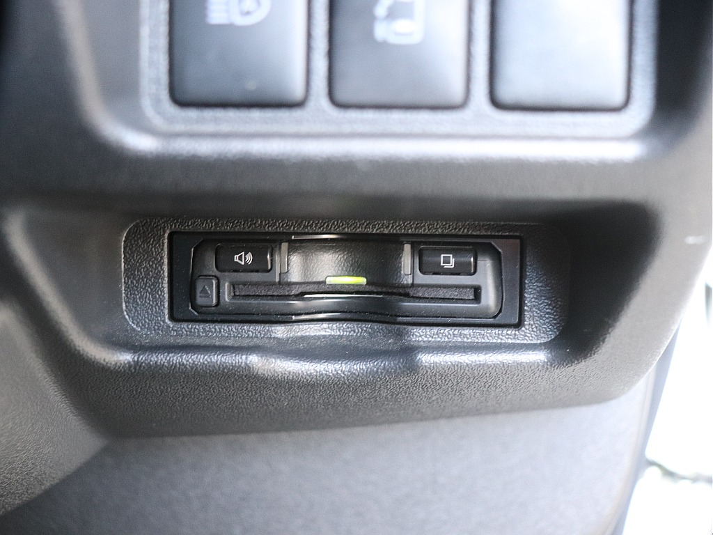 トヨタ ハイエース(28枚目)