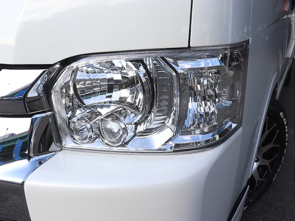 ハイエースの事なら専門店のフレックス福岡店へ！　現金を減らしにくいローン購入や、経費が使える法人様にぴったりのリースなどハイエースライフを始めるお手伝いをいたします！