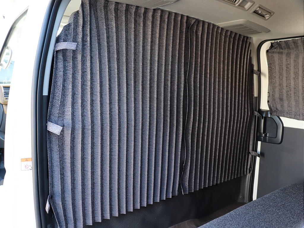 トヨタ ハイエースバン(24枚目)