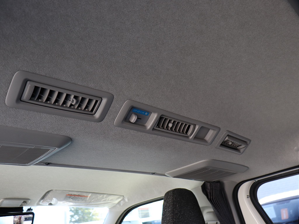 トヨタ ハイエースバン(40枚目)