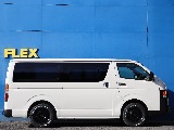 トヨタ ハイエースバン(5枚目)