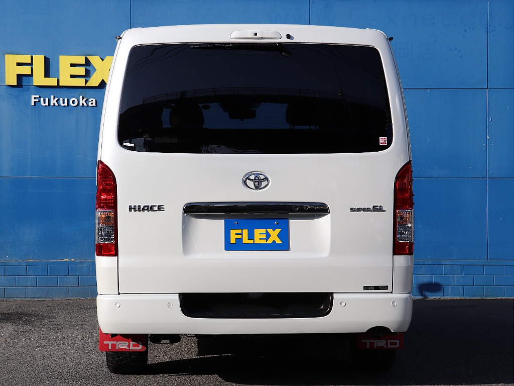 トヨタ ハイエースバン(12枚目)