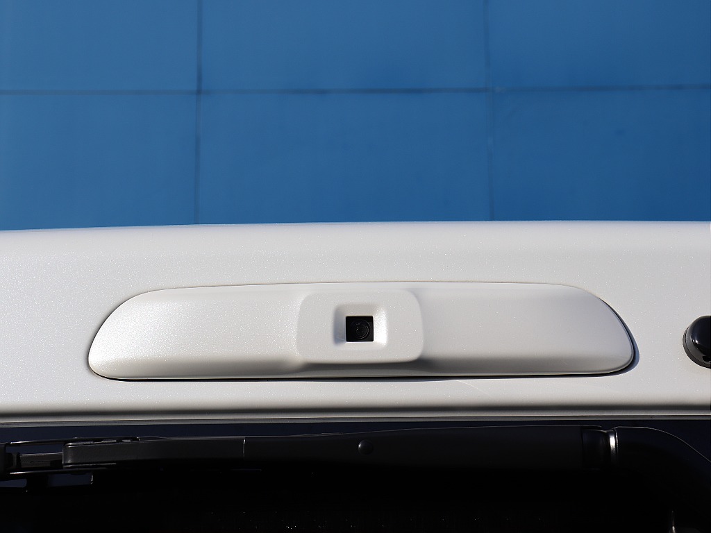 トヨタ ハイエースバン(13枚目)