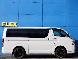 トヨタ ハイエースバン(8枚目)