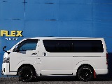 トヨタ ハイエースバン(10枚目)