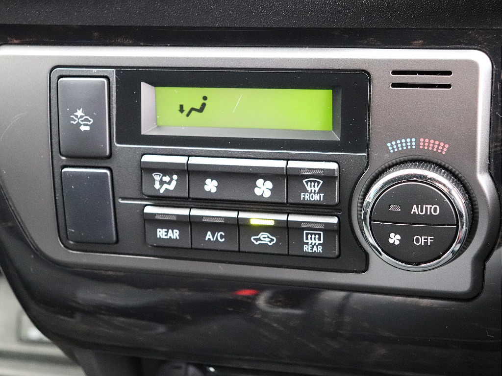 ハイエースの事なら専門店のフレックス福岡店へ！　現金を減らしにくいローン購入や、経費が使える法人様にぴったりのリースなどハイエースライフを始めるお手伝いをいたします！