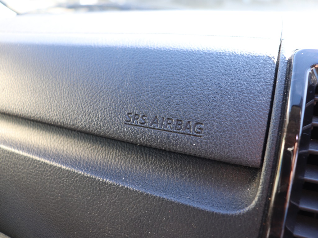 メーカーオプションのSRSエアバック