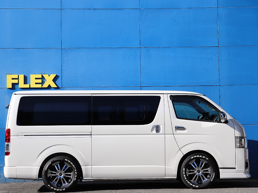 ハイエースの事なら専門店のフレックス福岡店へ！　現金を減らしにくいローン購入や、経費が使える法人様にぴったりのリースなどハイエースライフを始めるお手伝いをいたします！