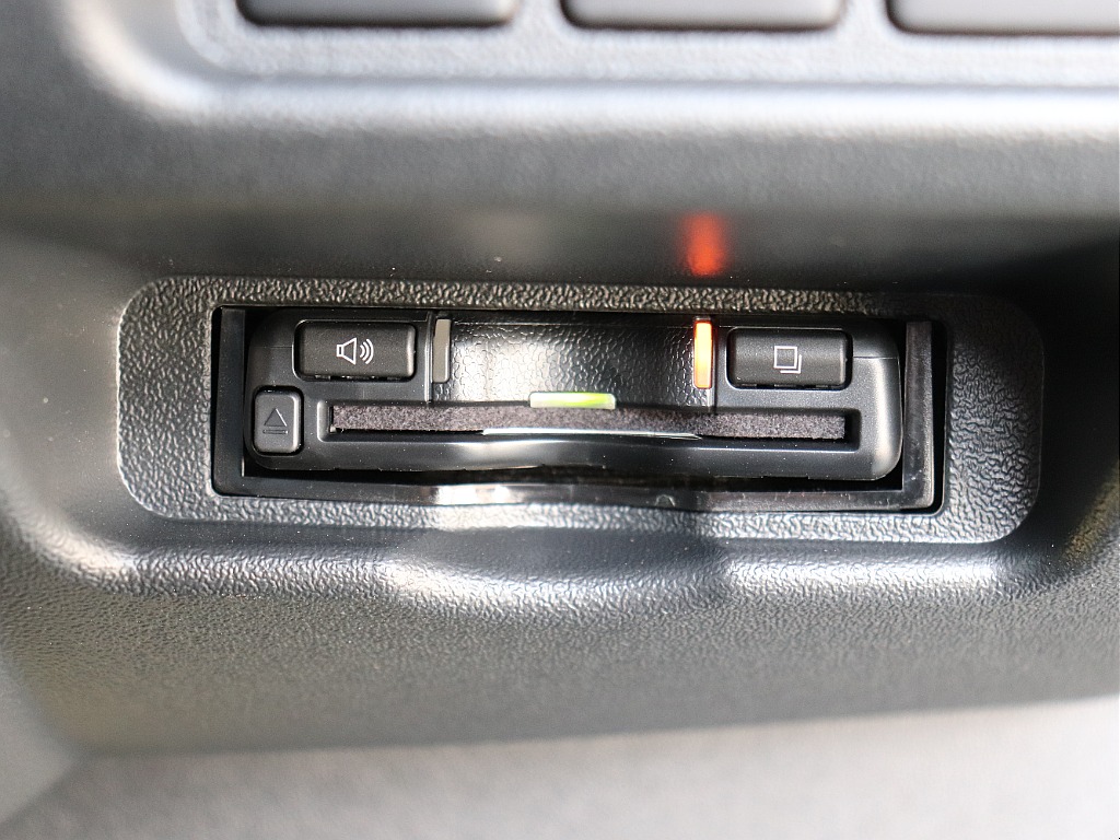 ビルトインETC付き！