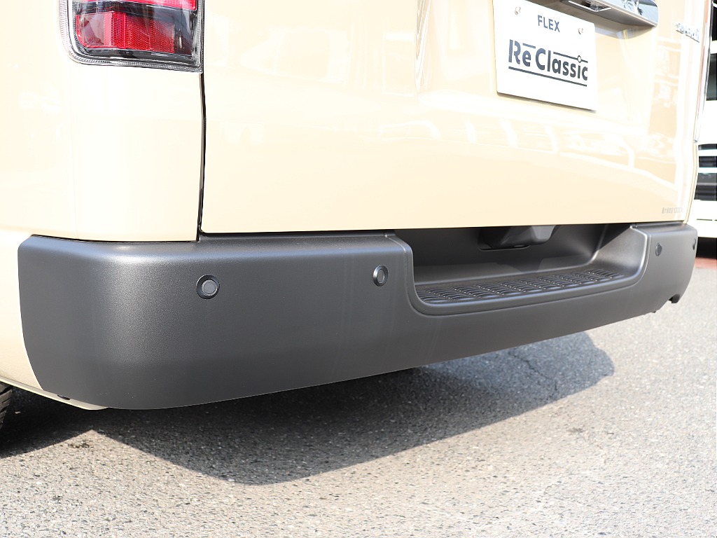 ハイエースの事なら専門店のフレックス福岡店へ！　現金を減らしにくいローン購入や、経費が使える法人様にぴったりのリースなどハイエースライフを始めるお手伝いをいたします！