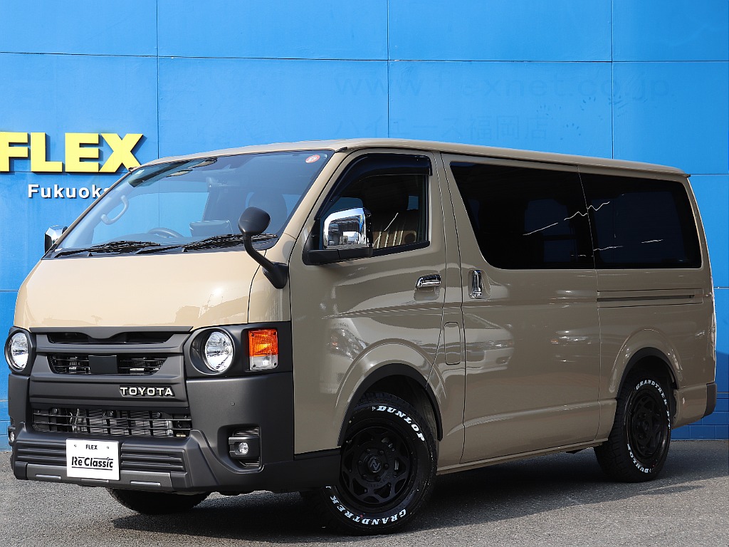 R８年　アースカラーレトロモダンな暖かい1台！両側自動ドア完備！ベッドキット設置で車中泊も◎