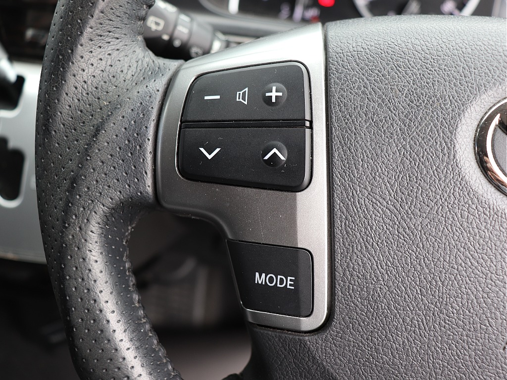 ハイエースの事なら専門店のフレックス福岡店へ！　現金を減らしにくいローン購入や、経費が使える法人様にぴったりのリースなどハイエースライフを始めるお手伝いをいたします！