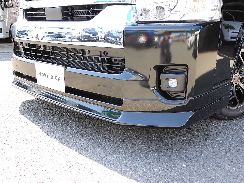 トヨタ ハイエース(4枚目)