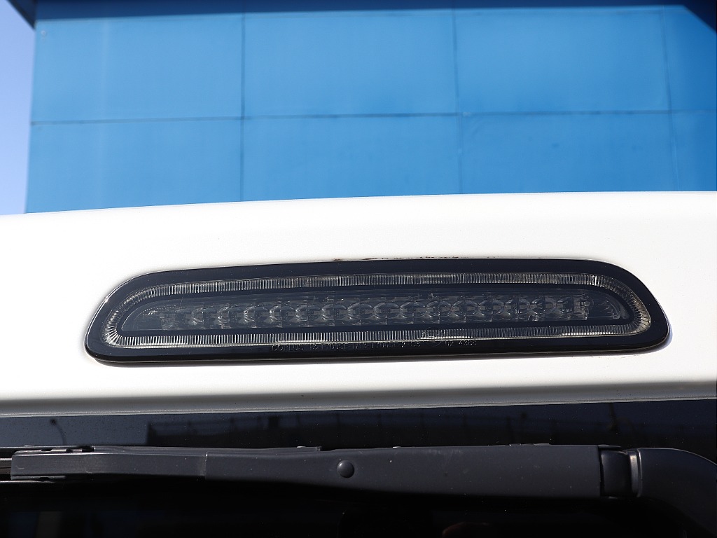 トヨタ ハイエースバン(13枚目)