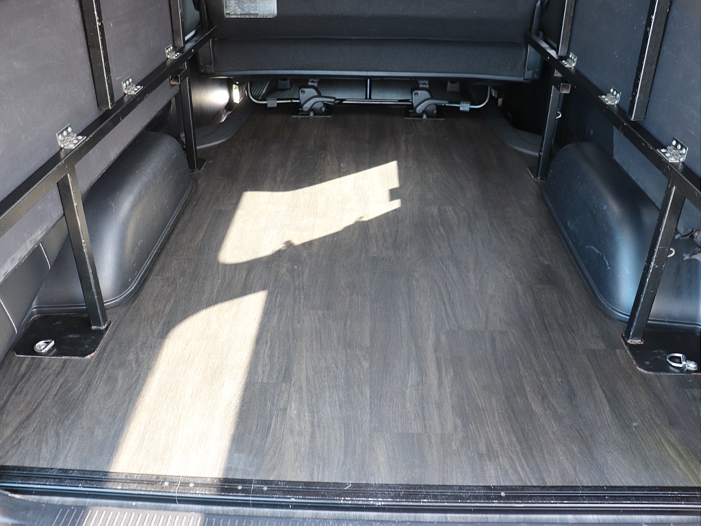 トヨタ ハイエースバン(21枚目)