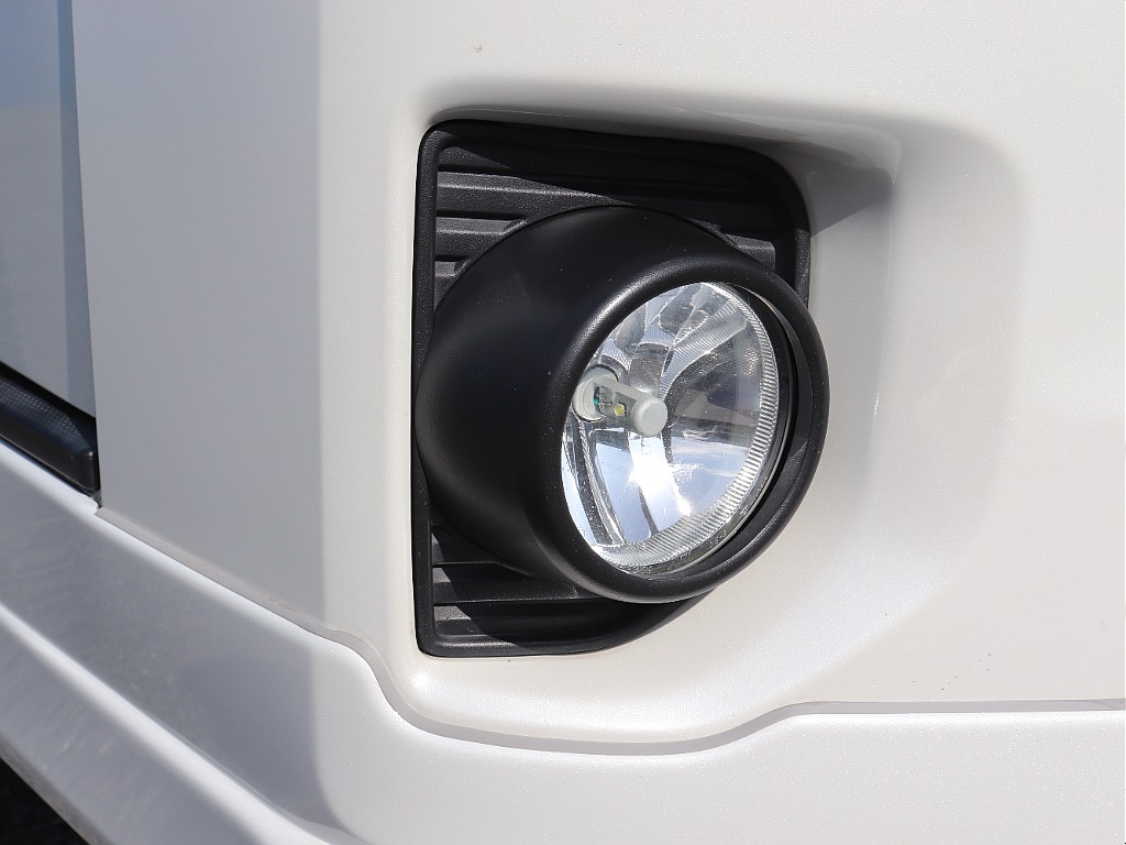 トヨタ ハイエースバン(30枚目)