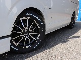 トヨタ ハイエースバン(3枚目)