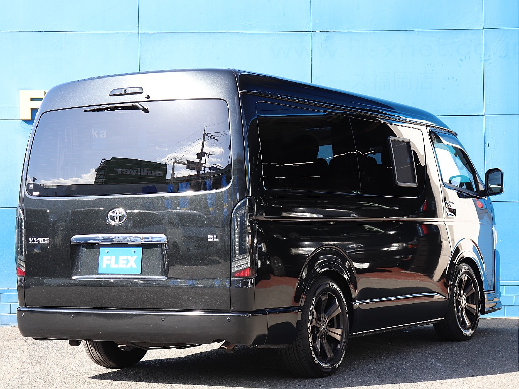 ハイエースの事なら専門店のフレックス福岡店へ！　現金を減らしにくいローン購入や、経費が使える法人様にぴったりのリースなどハイエースライフを始めるお手伝いを致します！