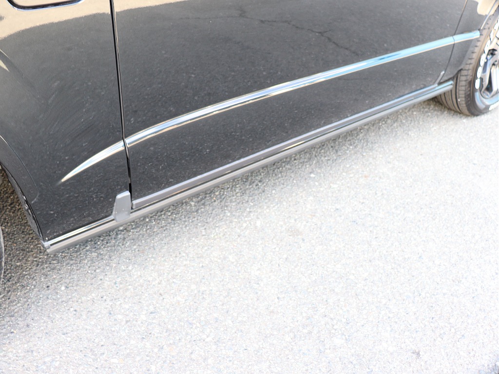 ハイエースの事なら専門店のフレックス福岡店へ！　現金を減らしにくいローン購入や、経費が使える法人様にぴったりのリースなどハイエースライフを始めるお手伝いを致します！