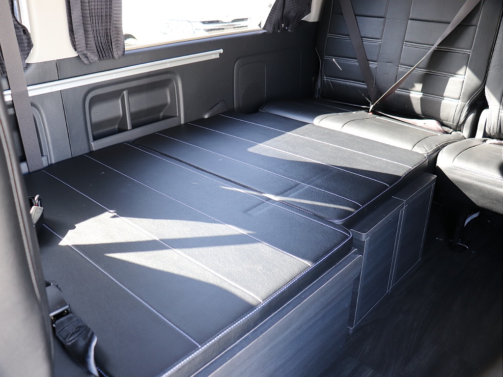 ハイエースの事なら専門店のフレックス福岡店へ！　現金を減らしにくいローン購入や、経費が使える法人様にぴったりのリースなどハイエースライフを始めるお手伝いを致します！