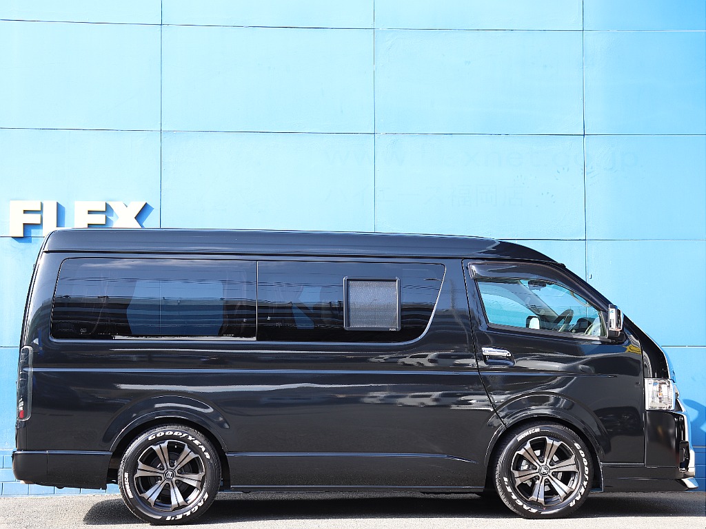 トヨタ ハイエース(8枚目)