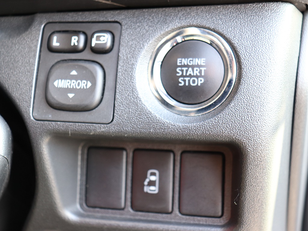 運転席スイッチ類