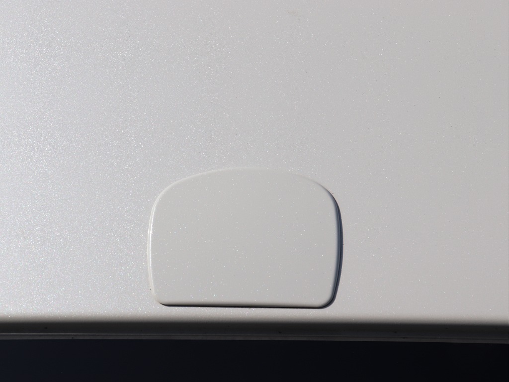 ハイエースの事なら専門店のフレックス福岡店へ！　現金を減らしにくいローン購入や、経費が使える法人様にぴったりのリースなどハイエースライフを始めるお手伝いをいたします！