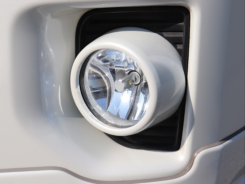 LEDフォグランプ