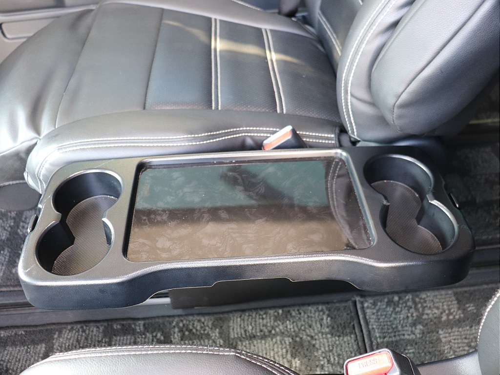 小物置きなどにも♪