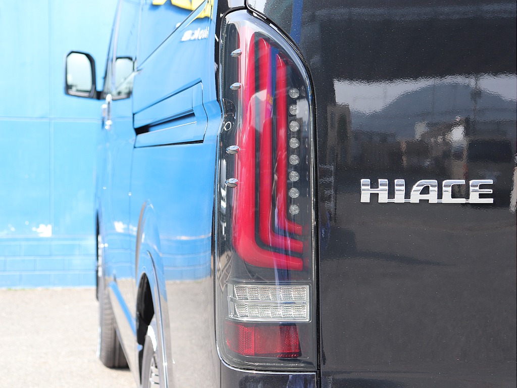 トヨタ ハイエースバン(12枚目)