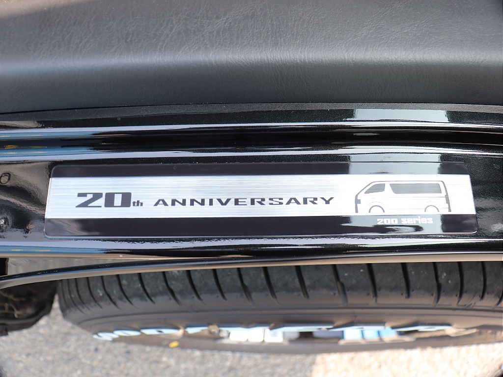 ハイエースの事なら専門店のフレックス福岡店へ！　現金を減らしにくいローン購入や、経費が使える法人様にぴったりのリースなどハイエースライフを始めるお手伝いをいたします！