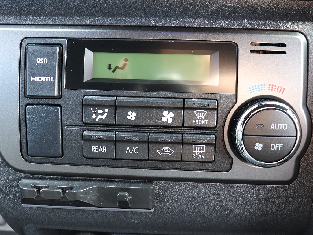 ハイエースの事なら専門店のフレックス福岡店へ！　現金を減らしにくいローン購入や、経費が使える法人様にぴったりのリースなどハイエースライフを始めるお手伝いをいたします！