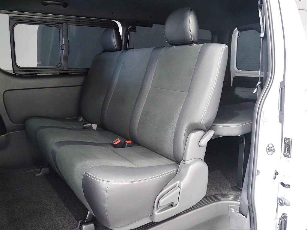 【9型　新古車/ハイエースバン/DARKPRIMEⅡ/2.8?】FLEXオリジナルカスタム！新古車が電撃入庫【全国納車可能】