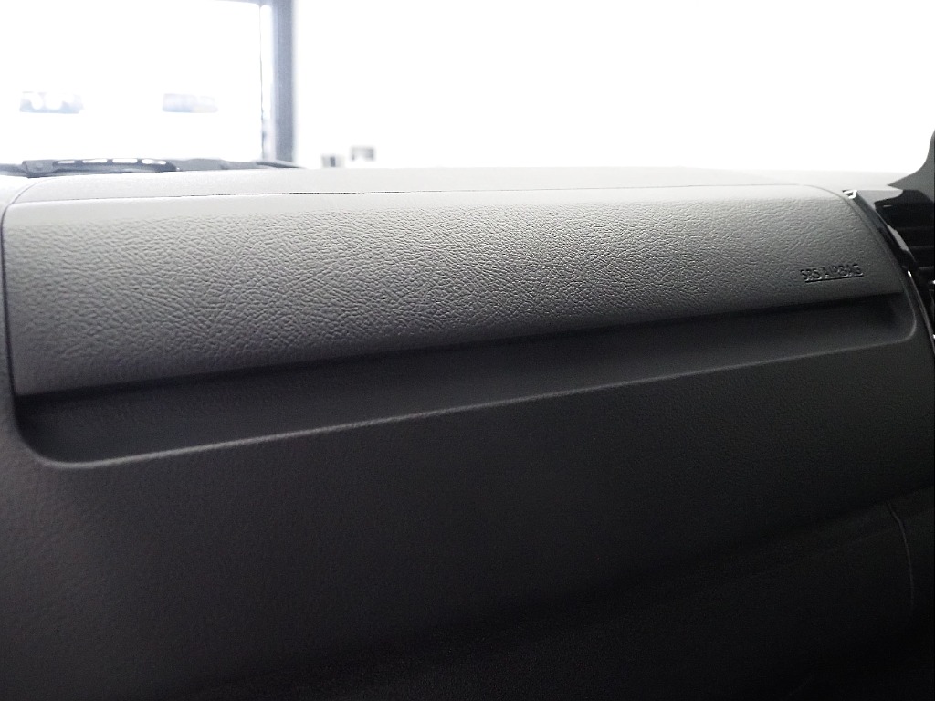 【9型　新古車/ハイエースバン/DARKPRIMEⅡ/2.8?】FLEXオリジナルカスタム！新古車が電撃入庫【全国納車可能】
