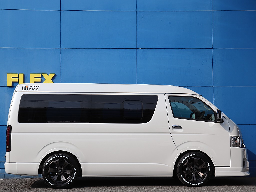 ハイエースの事なら専門店のフレックス福岡店へ！　現金を減らしにくいローン購入や、経費が使える法人様にぴったりのリースなどハイエースライフを始めるお手伝いをいたします！