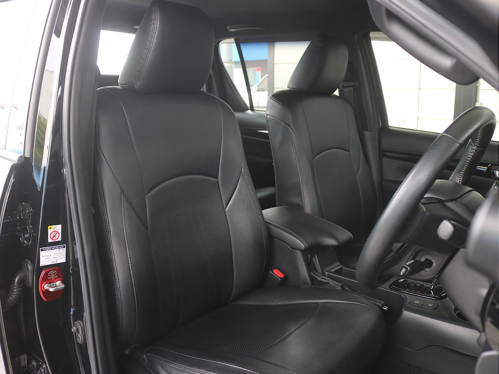 トヨタ&nbsp;ハイラックス&nbsp;4ドア2.4DT ZブラックラリーED 4WD&nbsp;&nbsp;福岡県の詳細画像&nbsp;その10