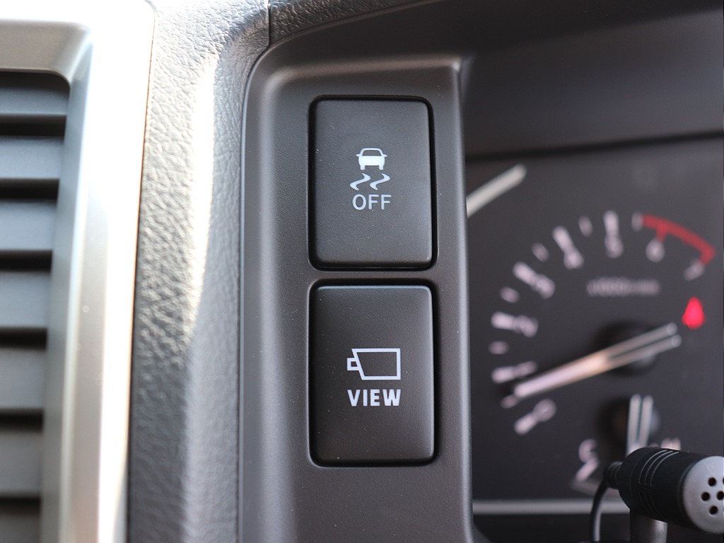 ハイエースの事なら専門店のフレックス福岡店へ！　現金を減らしにくいローン購入や、経費が使える法人様にぴったりのリースなどハイエースライフを始めるお手伝いをいたします！