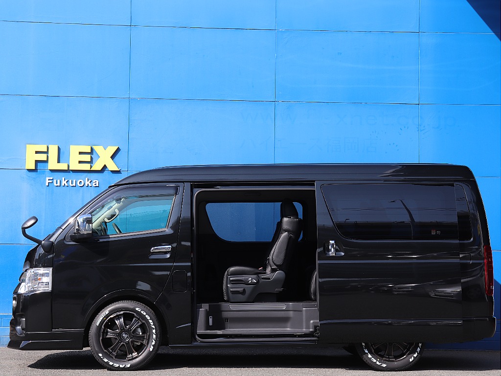 両側スライドドアで荷物の積み下ろしもスムーズ！