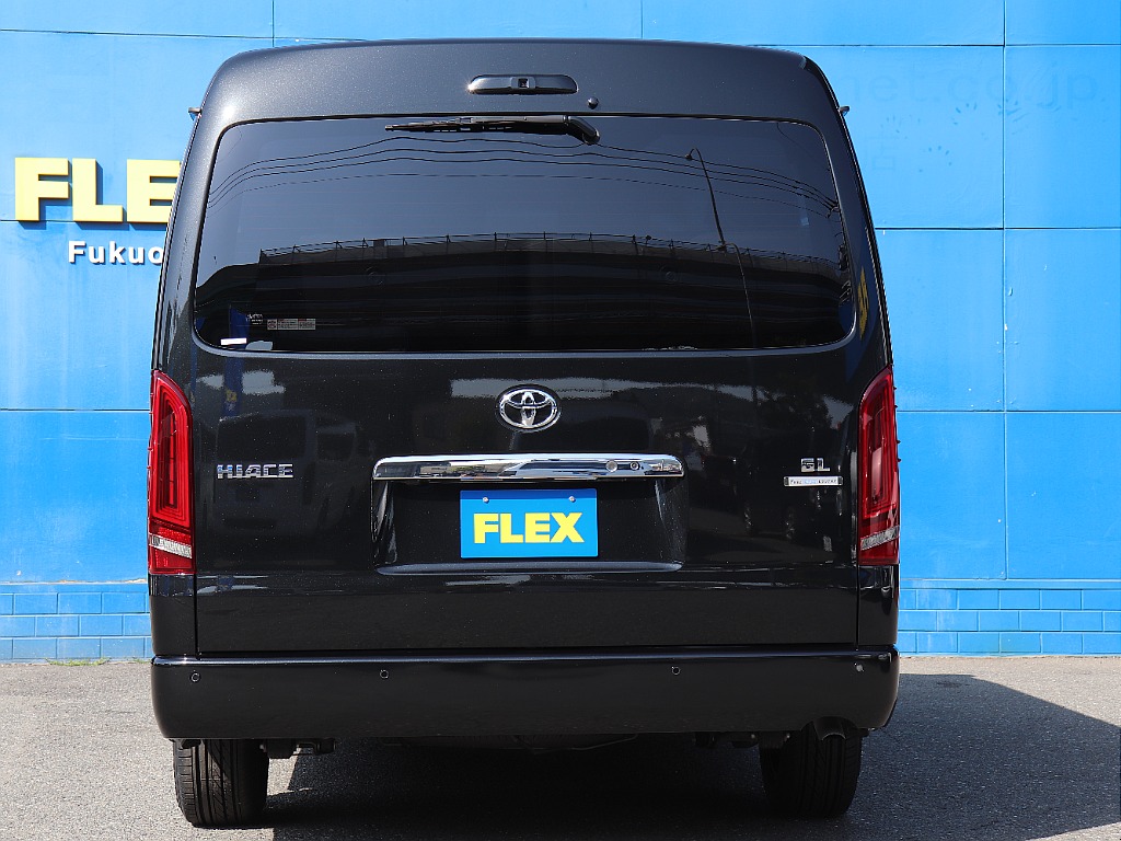 ハイエースの事なら専門店のフレックス福岡店へ！　現金を減らしにくいローン購入や、経費が使える法人様にぴったりのリースなどハイエースライフを始めるお手伝いをいたします！