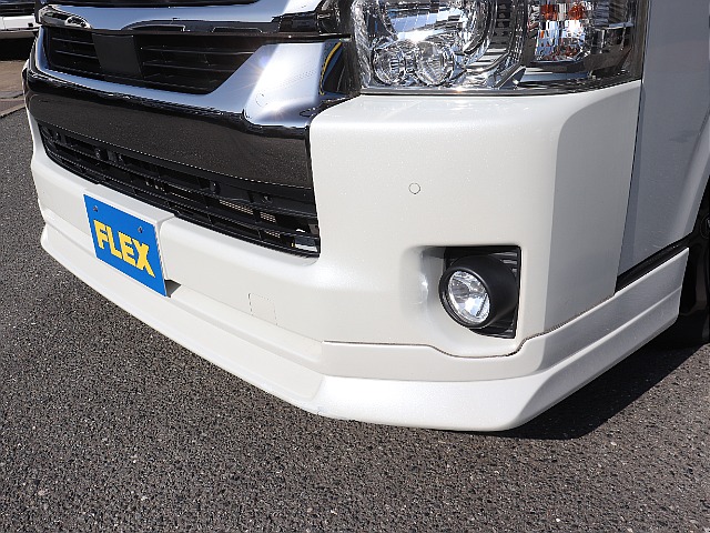 エアロパーツを装着しスタイリッシュなフェイスラインに！