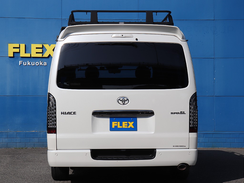 ハイエースの事なら専門店のフレックス福岡店へ！　現金を減らしにくいローン購入や、経費が使える法人様にぴったりのリースなどハイエースライフを始めるお手伝いをいたします！
