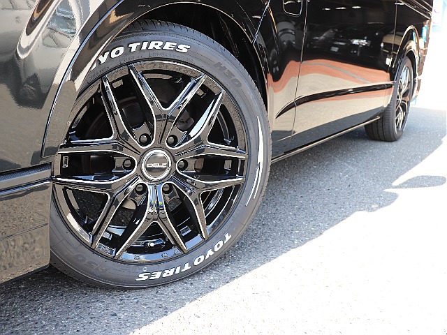 DELF01 18インチAW(BM)×TOYO H30タイヤホワイトレターをインストール！